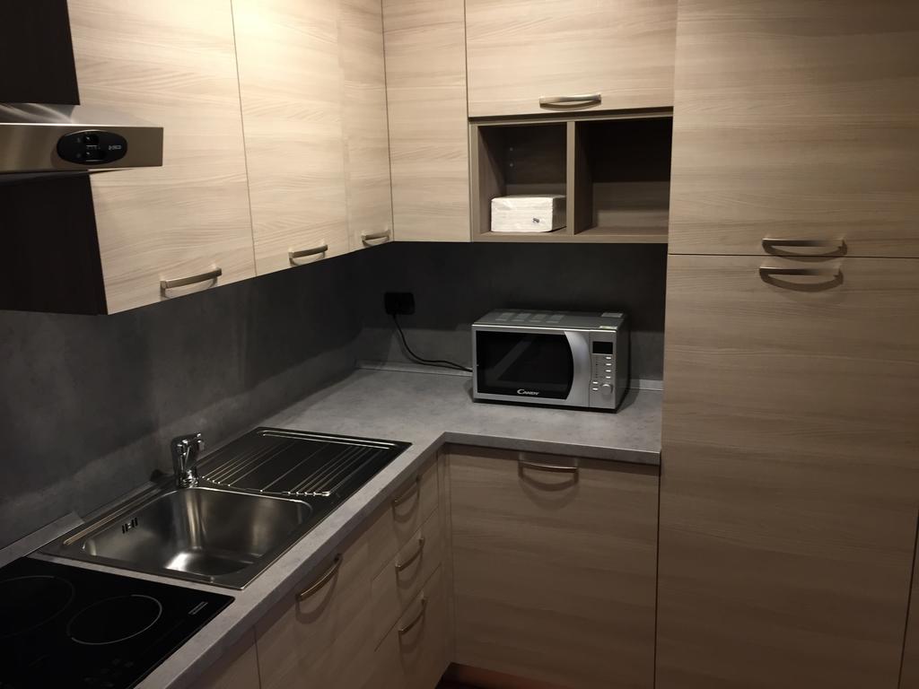 Hostel Del Gal Clusane Ngoại thất bức ảnh